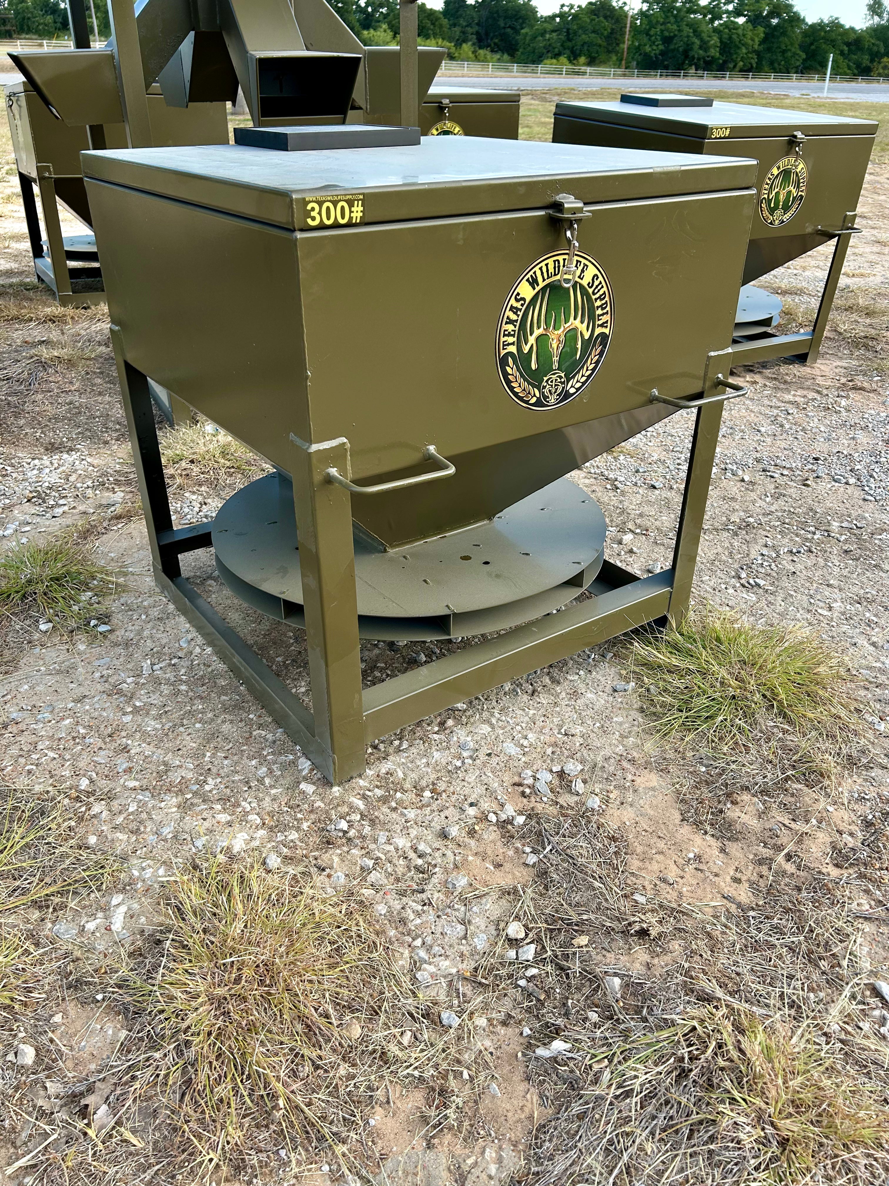300# Lucky Buck Deer Feeder