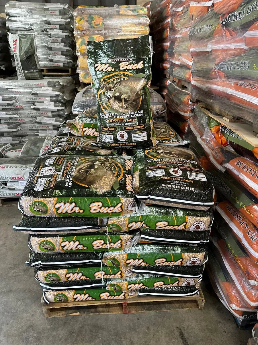 Mr Buck 16% Protein - Corn Soybean Mix Deer Feed - 50# Bag